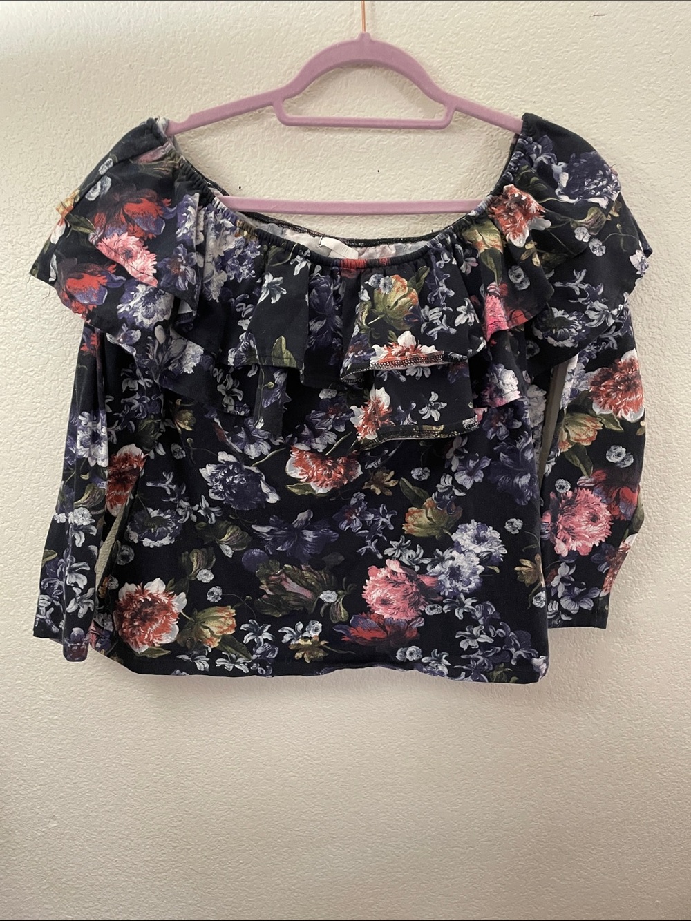 H&M Black Floral Off-Shoulder Ruffle Blouse romantic feminine XL 20x21
